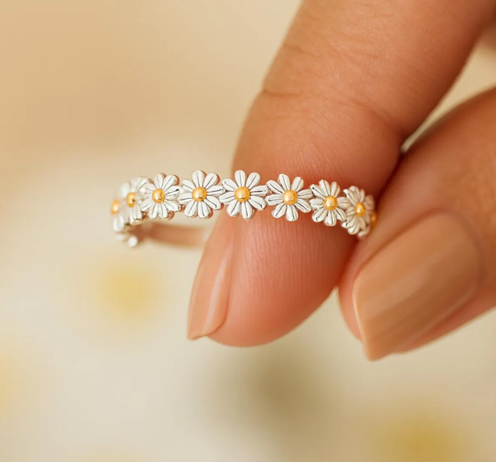 Cottagecore Daisy Flower Ring — Minimal Adjustable Open Band in Premium 316L Stainless Steel